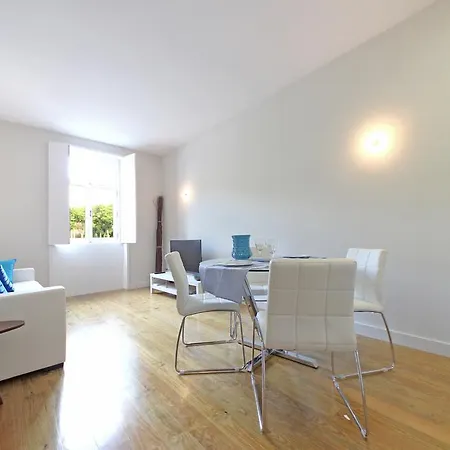 Oporto River And Ribeira Views Apartment Vila Nova de Gaia Room photo